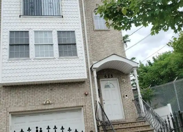 Property at 625 Hunterdon St Unit 2, Newark, NJ, 07108, 3 beds, 2 baths, [object Object]
