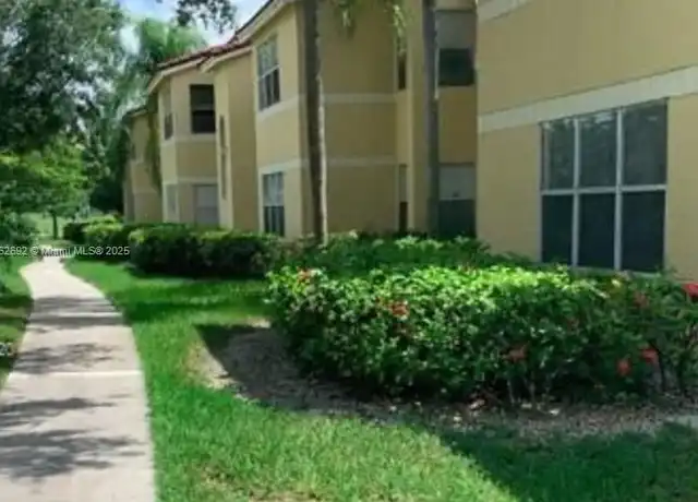 Property at 12840 Vista Isles Dr #626, Plantation, FL, 33325, 2 beds, 1 bath, [object Object]