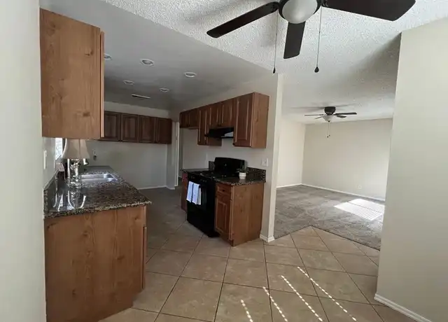 Property at 341 Calle Nogales, Hemet, CA, 92545, 2 beds, 1 bath, [object Object]