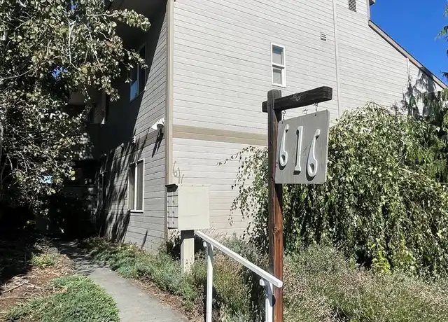 Property at 616 Washington St Unit 4, Wenatchee, WA, 98801, 1 bed, 1 bath, [object Object]