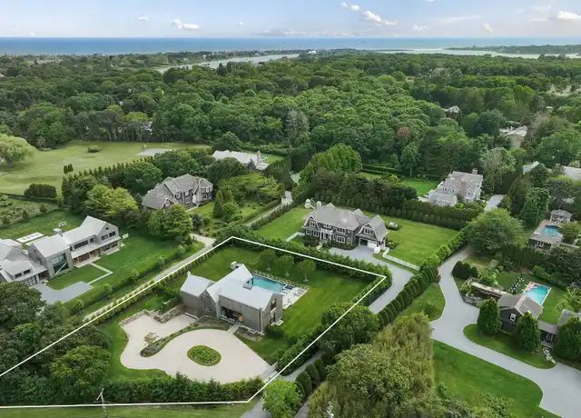 Property at 179 Montauk Hwy, East Hampton, NY, 11937, 12 beds, 5.5 baths, Contact for Price