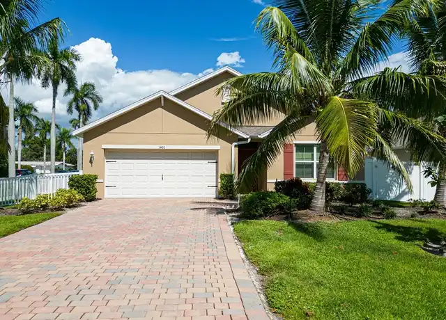 Property at 1401 Fountain Ave, Fort Myers, FL, 33919, 4 beds, 2 baths, [object Object]