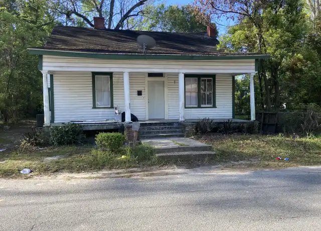 Property at 907 W Magnolia St, Valdosta, GA, 31601, 3 beds, 1 bath, [object Object]
