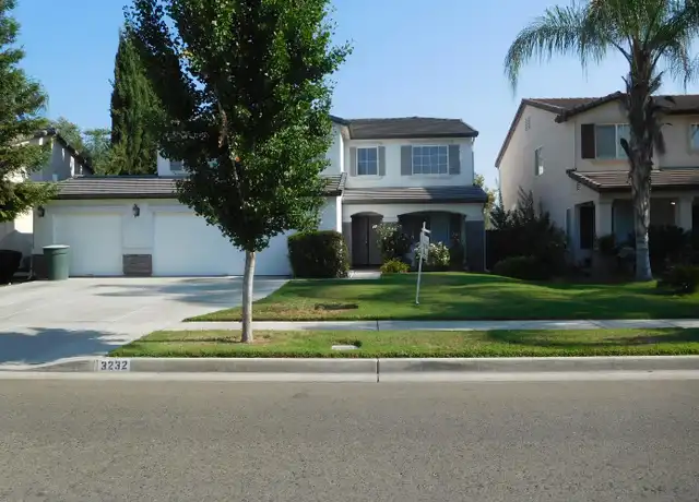 Property at 3232 W Flagstaff Ave, Visalia, CA, 93291, 3 beds, 2.5 baths, [object Object]