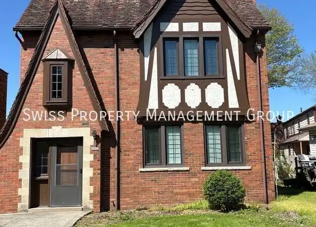 Property at 3095 Neil Ave Unit B, Columbus, OH, 43202, 2 beds, 1 bath, [object Object]