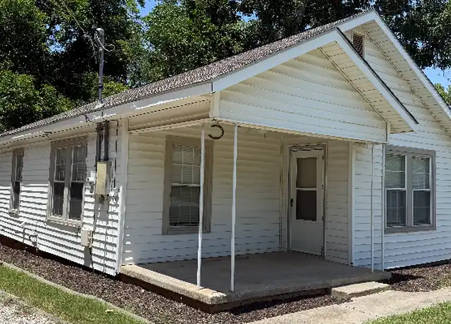 Property at 511 N Bradshaw St, Denton, TX, 76209, 2 beds, 1 bath, [object Object]