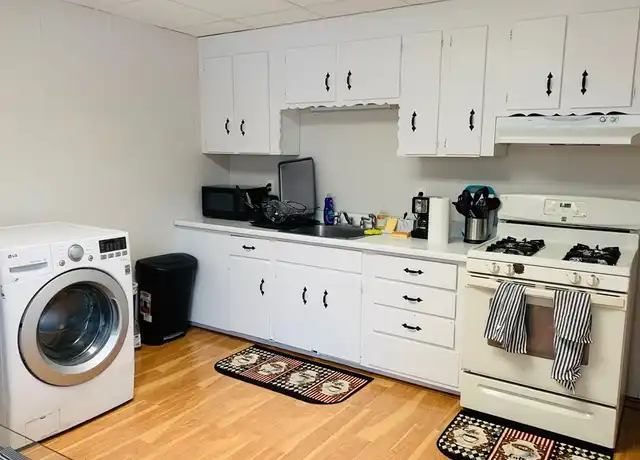 Property at 122 Buttonwood St Unit 1, Boston, MA, 02125, 2 beds, 1 bath, [object Object]