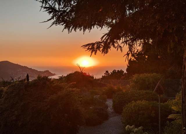 Photo of 1327 Crespi Dr, Pacifica, CA 94044