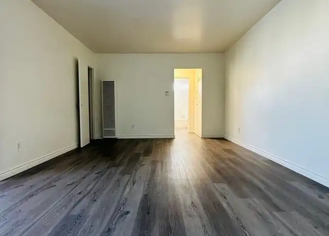 Property at 5635 Laurel Canyon Blvd, Valley Village, CA, 91607, 1 bed, 1 bath, [object Object]
