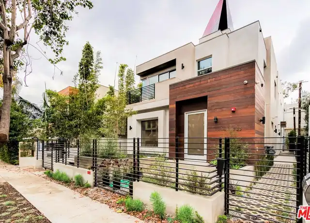 Property at 723 Huntley Dr, West Hollywood, CA, 90069, 2 beds, 3 baths, [object Object]