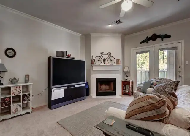 Property at 609 E 49th St Unit B, Austin, TX, 78751, 3 beds, 2.5 baths, [object Object]