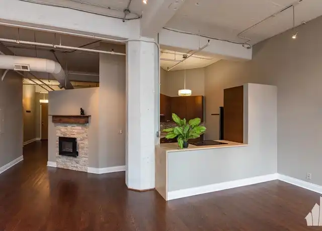 Property at 124 W Polk St, Chicago, IL, 60605, 1 bed, 1 bath, [object Object]