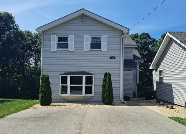 Property at 409 Bluff St, Lockport, IL, 60441, 3 beds, 2 baths, [object Object]