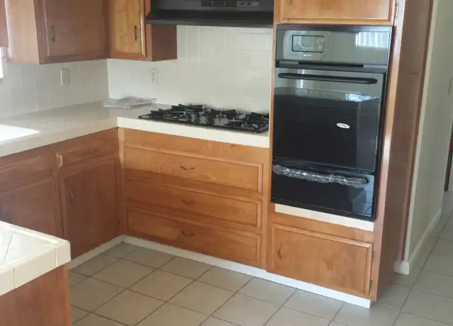 Property at 3027 Garrison St, San Diego, CA, 92106, 2 beds, 1 bath, [object Object]
