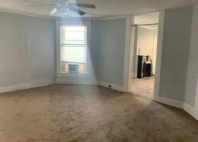 Property at 1844 Frankfort Ave Unit 3, Louisville, KY, 40206, 1 bed, 1 bath, [object Object]