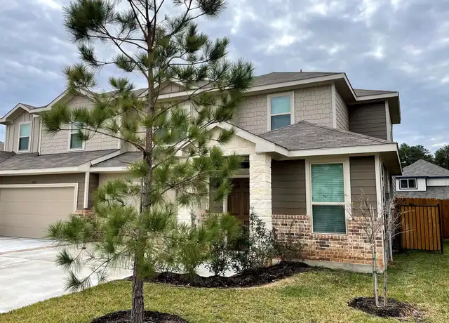 Property at 105 Wickersham Unit B, Conroe, TX, 77304, 3 beds, 2.5 baths, [object Object]
