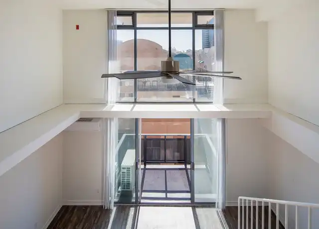 Property at 303 Market St Unit 528, San Diego, CA, 92101, 1 bed, 2 baths, [object Object]