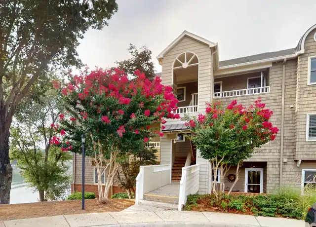 Property at 9816 Emerald Point Dr #5, Charlotte, NC, 28278, 2 beds, 2 baths, [object Object]