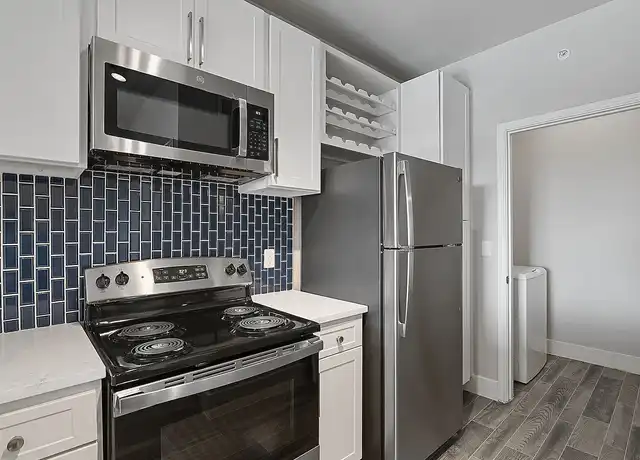 Property at Beacon Lakes - 555 Fm RD, Dickinson, TX, 77539, 1-2 bed, 1-2 bath, [object Object]