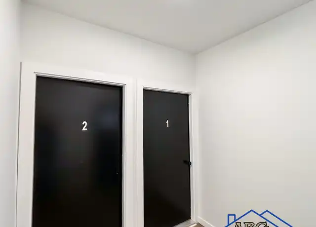 Property at 1716 Belfield Ave Unit 2, Philadelphia, PA, 19141, 2 beds, 1 bath, [object Object]