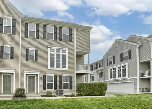 Property at 3030 Meridian Cmns, Mechanicsburg, PA, 17055, 3 beds, 2.5 baths, [object Object]