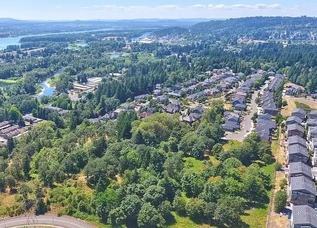 Photo of 232 W Lookout Ridge Dr, Washougal, WA 98671
