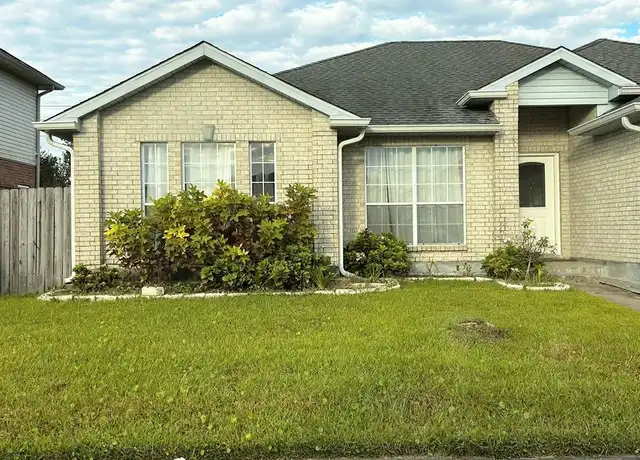 Property at 3916 Aspen Dr, Harvey, LA, 70058, 3 beds, 2 baths, [object Object]