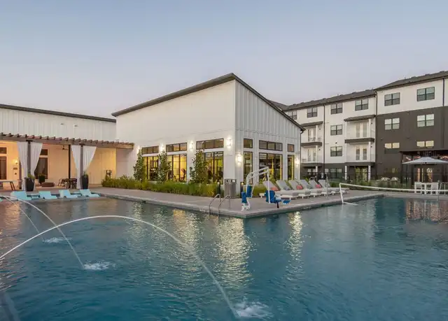 Property at 6121 Farm to Market 969 Unit A8-28, Austin, TX, 78725, 1 bed, 1 bath, [object Object]