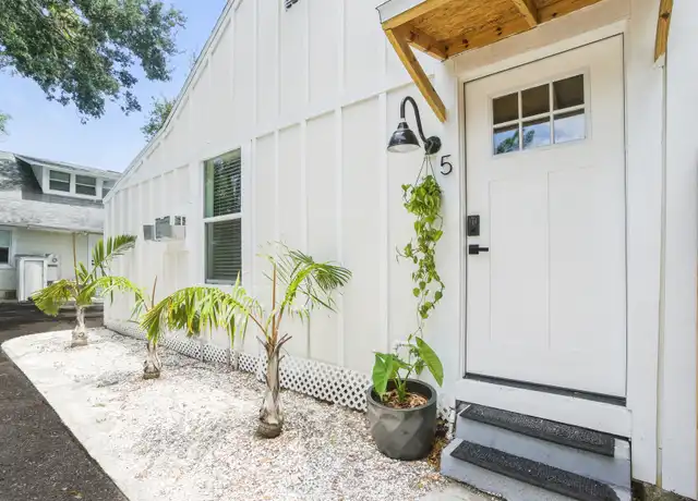 Property at 714 Grove St N Unit 5, St. Petersburg, FL, 33701, 1 bed, 1 bath, [object Object]