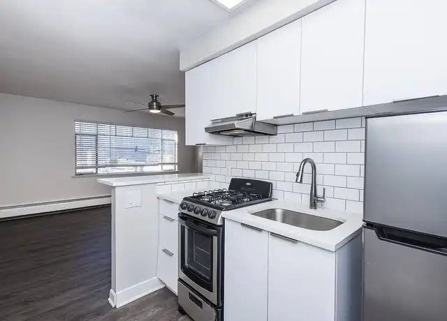 Property at Emily Dickinson - 1015 N Sherman St, Denver, CO, 80203, 0 beds, 1 bath, [object Object]
