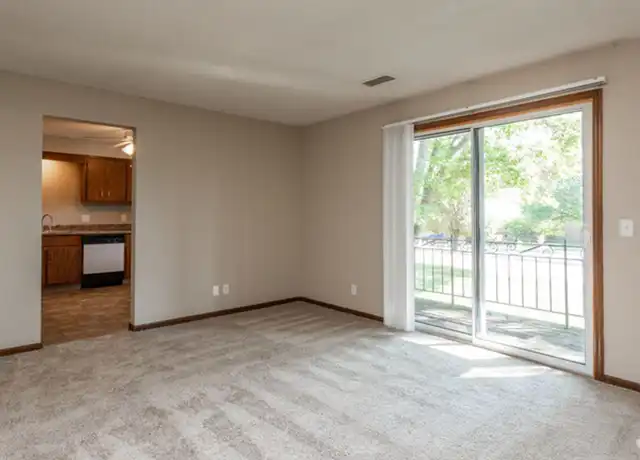 Property at 11766 Wakeley Plz Unit 1306, Omaha, NE, 68154, 2 beds, 2 baths, [object Object]