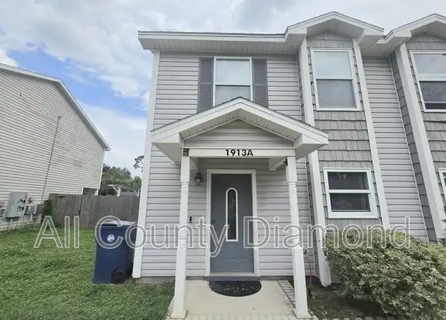 Property at 1913 Laurel Ave Unit A, Panama City, FL, 32405, 2 beds, 2.5 baths, [object Object]