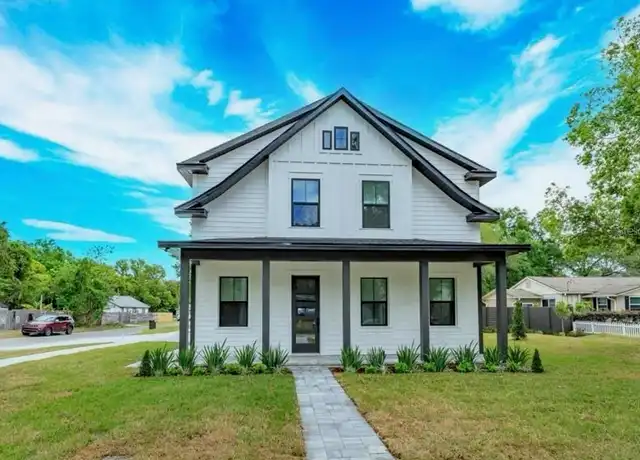 Property at 1336 E Crystal Lake Ave, Orlando, FL, 32806, 3 beds, 2.5 baths, [object Object]