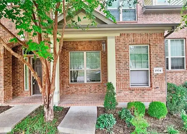 Property at 1934 Loma Alta Dr, Irving, TX, 75063, 3 beds, 2.5 baths, [object Object]