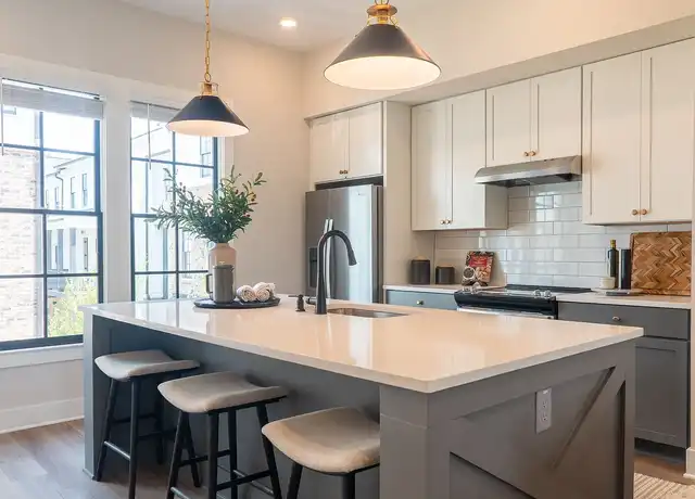 Property at 801 North Central - 801 N Central Ave, Hapeville, GA, 30354, 2-4 beds, 2.5-3.5 baths, [object Object]