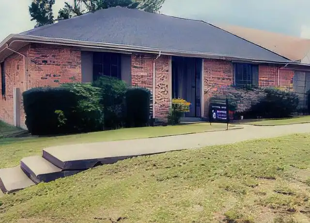Property at 66 W Mountain Creek Dr, Grand Prairie, TX, 75052, 3 beds, 2 baths, [object Object]
