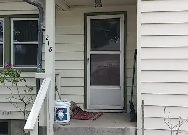 Property at 218 1st St Unit 218 1st, Rawlins, WY, 82301, 1 bed, 1 bath, [object Object]