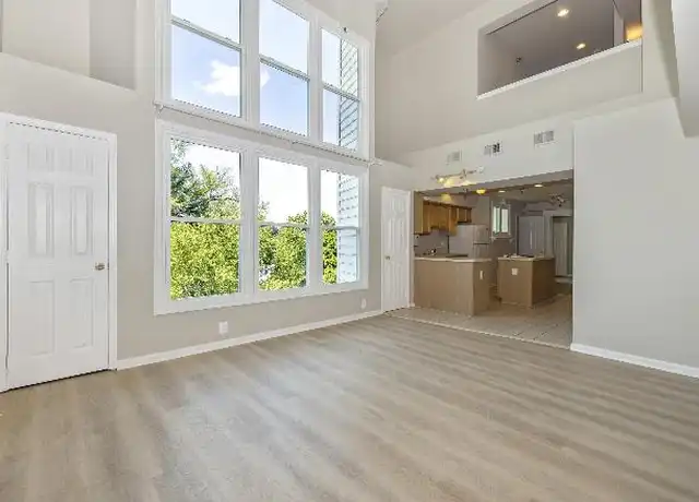 Property at 205 N Market St, Frederick, MD, 21701, 2 beds, 1 bath, [object Object]