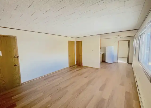 Property at 620 Center St W, Rochester, MN, 55902, 1 bed, 1 bath, [object Object]