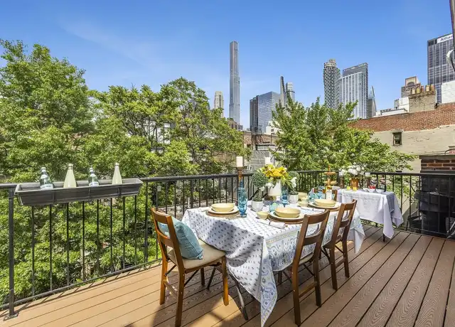 Property at 417 W 50th St Unit 3B, New York, NY, 10019, 1 bed, 2 baths, [object Object]