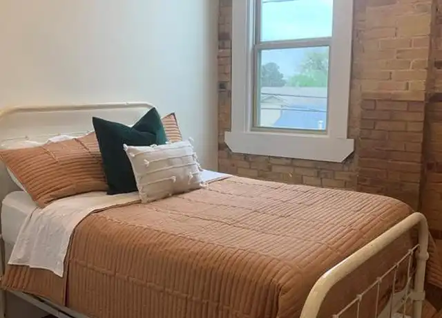 Property at 1411 Wesleyan St, Fort Worth, TX, 76105, 2 beds, 2 baths, [object Object]