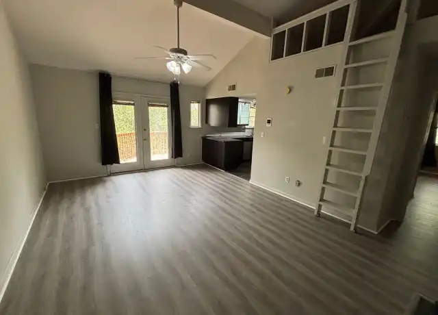 Property at 532 E Pensacola St, Tallahassee, FL, 32301, 1 bed, 1 bath, [object Object]