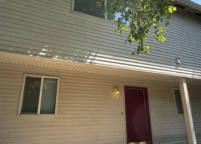 Property at 8514 N Syracuse St Unit 1, Portland, OR, 97203, 2 beds, 1.5 baths, [object Object]