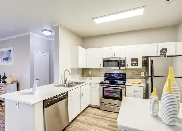 Property at Avalon at Seven Hills - 2900 Sunridge Heights Pkwy, Henderson, NV, 89052, 1-2 bed, 1-2 bath, [object Object]