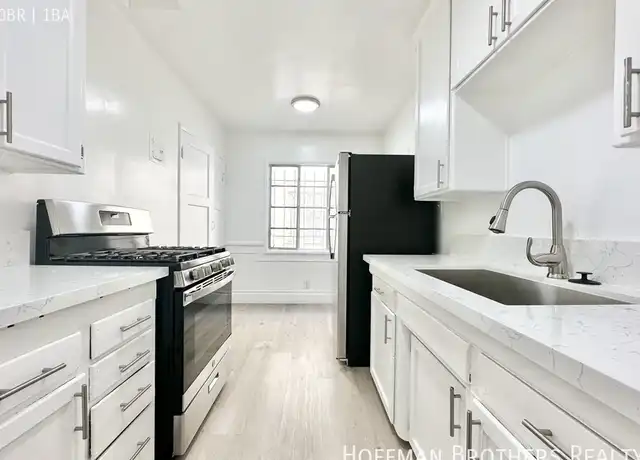 Property at 1024 Menlo Ave Unit 6, Los Angeles, CA, 90006, 0 beds, 1 bath, [object Object]