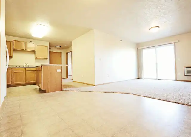 Property at 1 36th Ave NE Unit 202, Minot, ND, 58703, 2 beds, 1 bath, [object Object]