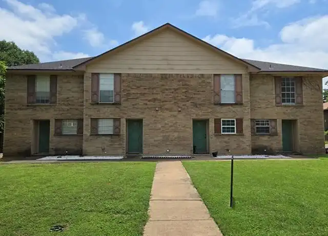 Property at 7808 Ashe Ct Unit D, Fort Worth, TX, 76112, 2 beds, 1.5 baths, [object Object]