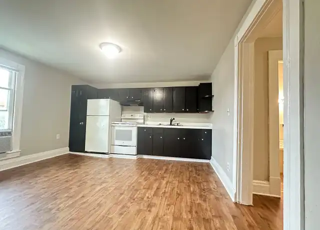 Property at 339 5th St, Richmond, KY, 40475, 2 beds, 1 bath, [object Object]
