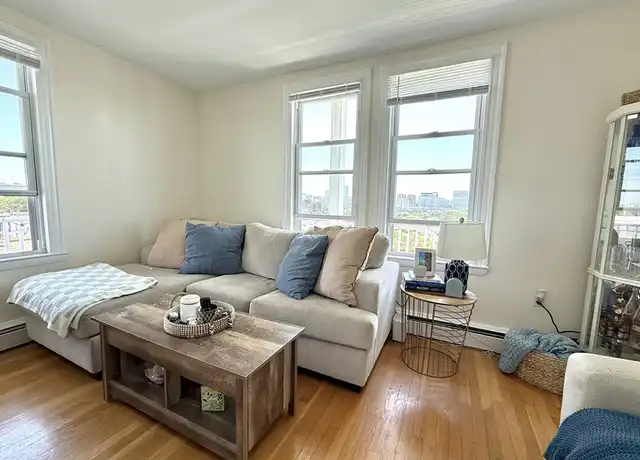 Property at 276 Bunker Hill St Unit 3, Boston, MA, 02129, 3 beds, 2 baths, [object Object]