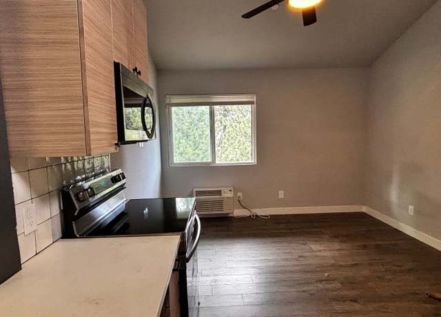 Photo of 27902 Meadow Dr Unit 302, Evergreen, CO 80439